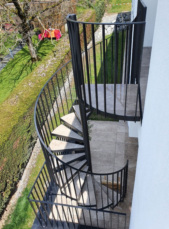 Verzinkt und Beschichtet